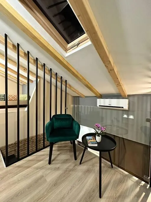 Casa vacanze Villa Domus 25 Aeroporto di Catania Fontana Rossa