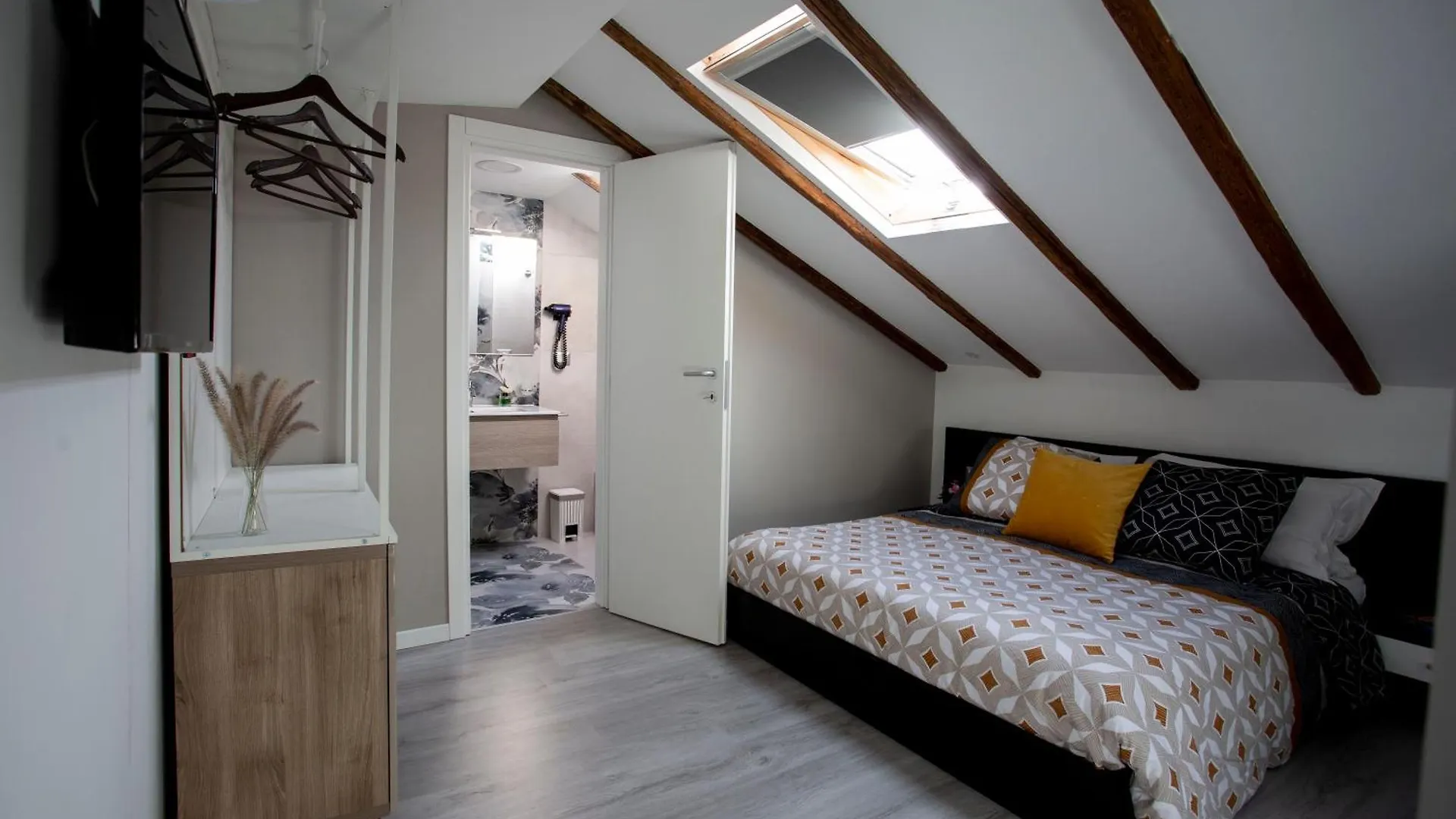 Casa vacanze Villa Domus 25 Aeroporto di Catania Fontana Rossa Italia
