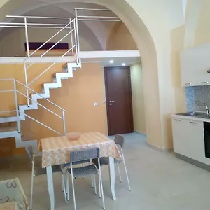 casa-valery-holiday-home.catania-hotels.net/